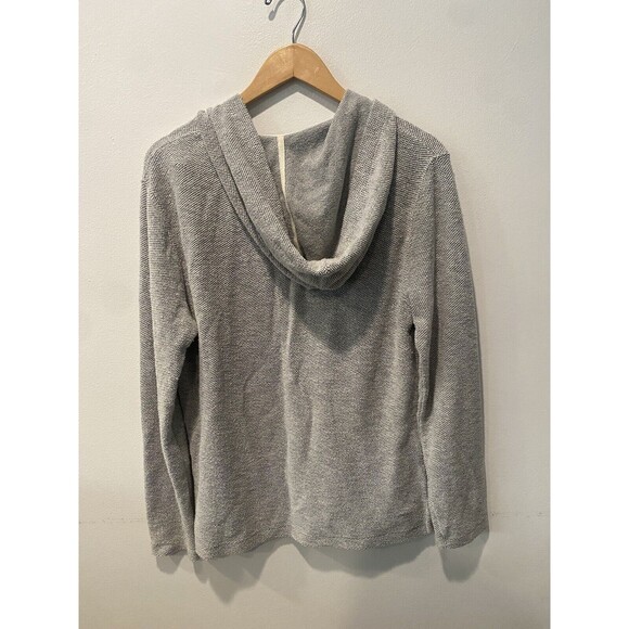Faherty Gray V-Neck Sweater - Picture 5 of 5